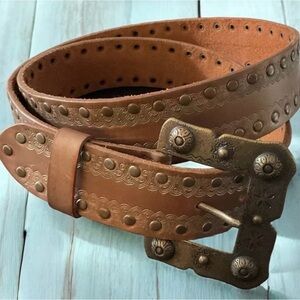 HYDE Collection Studded Brass Buckle Leather Women's Belt Size L